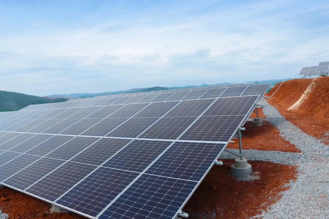 特大喜讯！由365速发国际最新平台集团承建湖南省墟落振兴树模项目——大元村光伏电站21日完工……