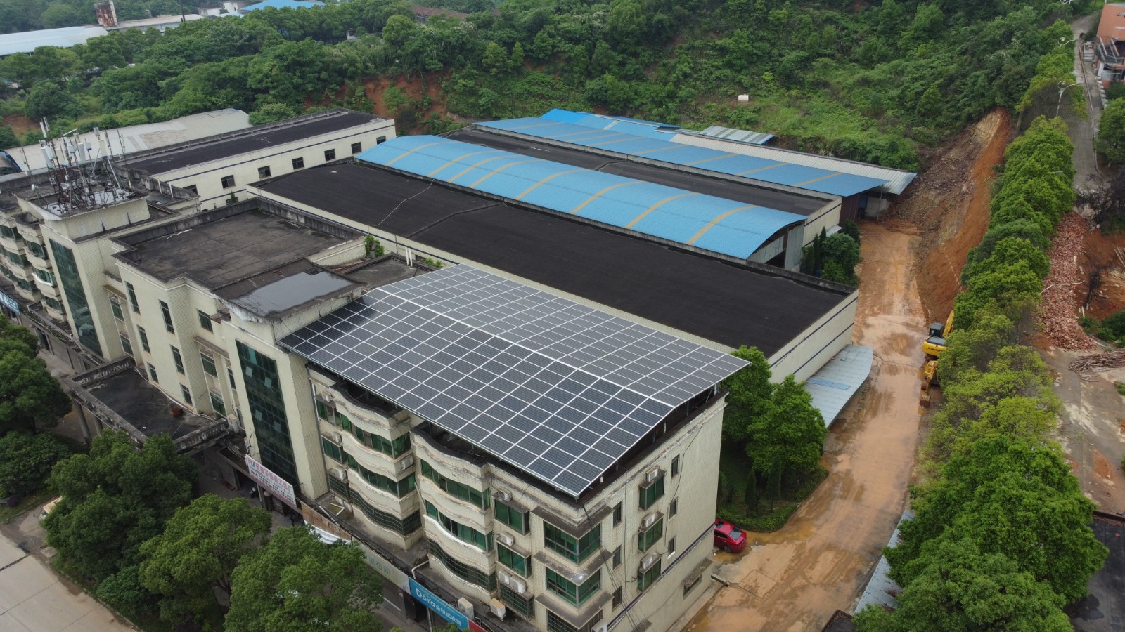 国家发改委：推动电力体制刷新 绿电生意成交电量已超200亿千瓦时